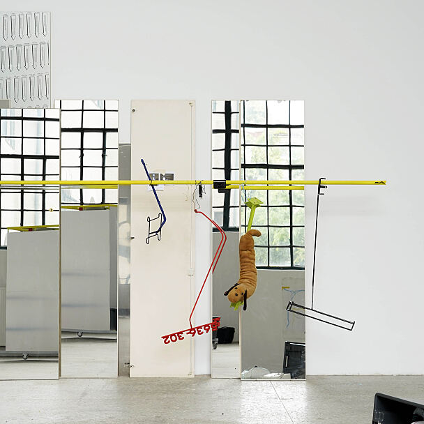 Michael Reindel, Fulfillment Center, 2023, Installationsansicht