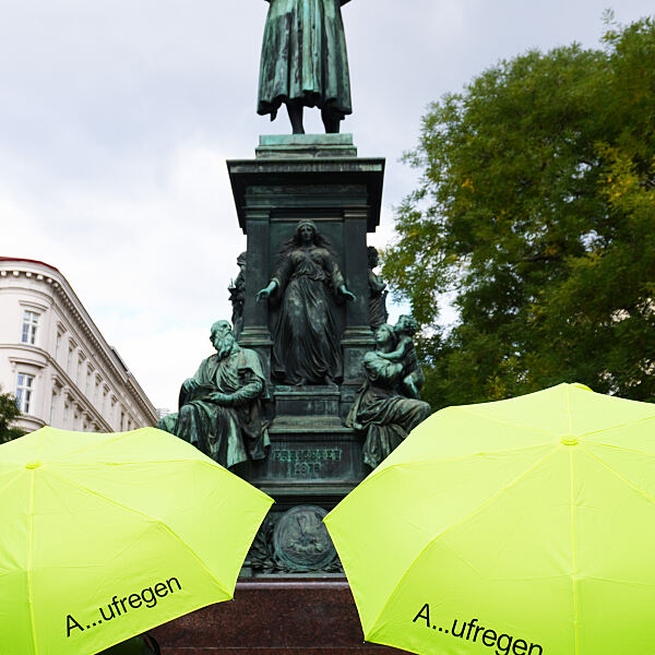 Platz nehmen #4: Holding the Line: European Universities under Pressure